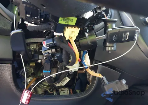 2015 Kia Soul + from USA, damaged, VIN KNDJP3A57F7181870